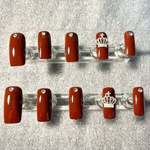 Crown Jewels gel Pressons